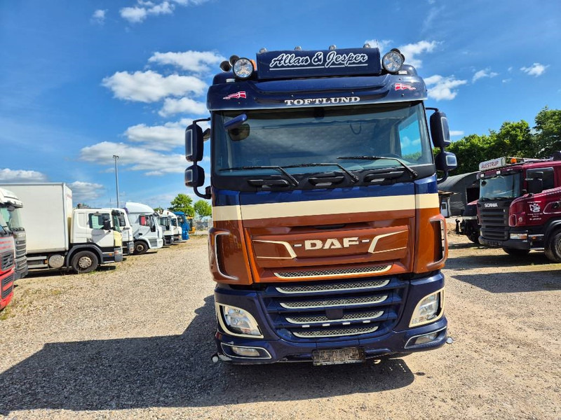 Tracteur routier DAF XF 530 // Big Hydraulic // special interior: photos 8
