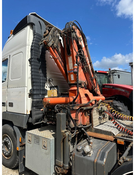 Volvo FH 12 460 6x2 with Terex 190.2E crane + remote - Tracteur routier: photos 5 Volvo FH 12 460 6x2 with Terex 190.2E crane + remote - Tracteur routier: photos 5