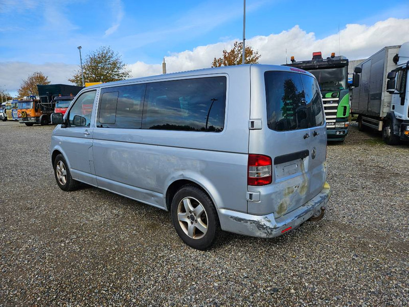Volkswagen Caravelle 2,5 TDi 130 lang 10prs 5d - Minibus, Transport de personnes: photos 3 Volkswagen Caravelle 2,5 TDi 130 lang 10prs 5d - Minibus, Transport de personnes: photos 3