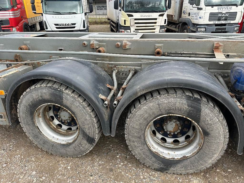 Volvo Fm 500 8x4/4 Abroll Kipper / cabellift tipper - Camion benne: photos 4 Volvo Fm 500 8x4/4 Abroll Kipper / cabellift tipper - Camion benne: photos 4