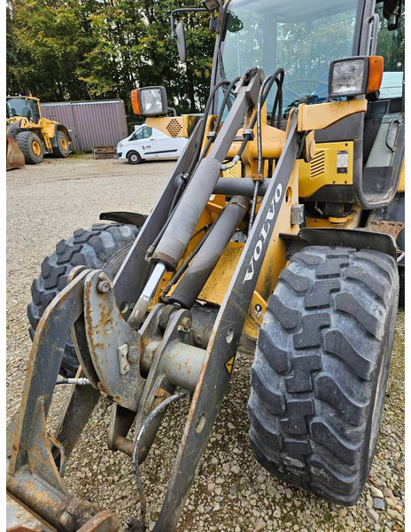 Volvo L 20 B - P//Forks + Bucket // - Chargeuse sur pneus: photos 4 Volvo L 20 B - P//Forks + Bucket // - Chargeuse sur pneus: photos 4