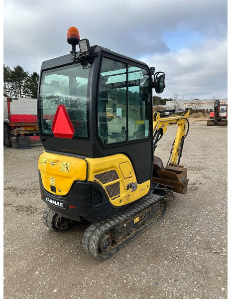Yanmar SV 18 low hours // Tiltman S30 - Mini pelle: photos 4 Yanmar SV 18 low hours // Tiltman S30 - Mini pelle: photos 4
