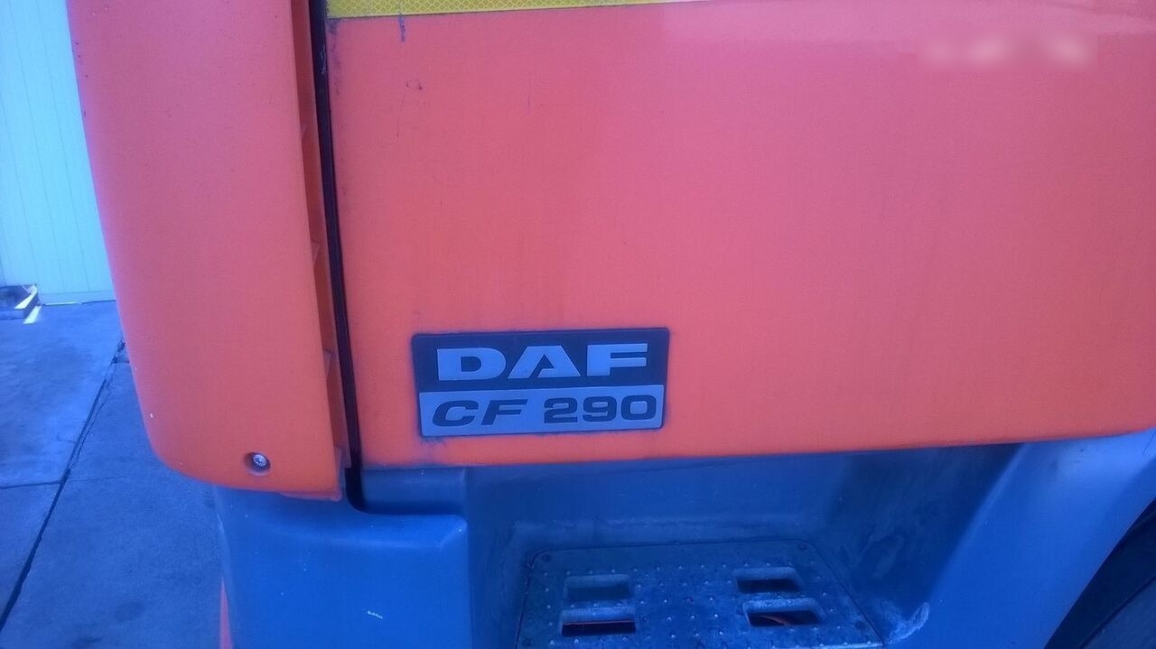 DAF CF 75.290 - Camion à rideaux coulissants: photos 4 DAF CF 75.290 - Camion à rideaux coulissants: photos 4