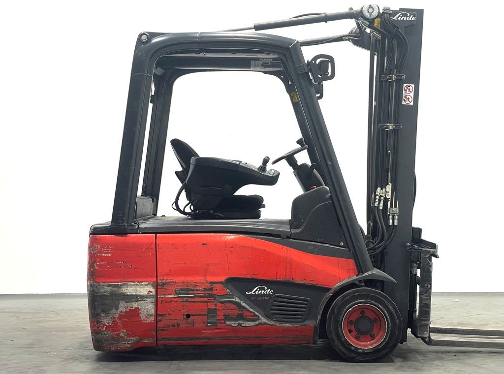 Linde E16L-386-EVO - Chariot élévateur électrique: photos 4 Linde E16L-386-EVO - Chariot élévateur électrique: photos 4
