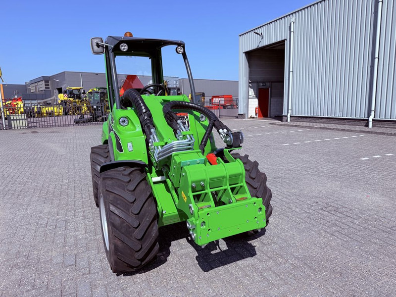 Chargeuse sur pneus neuf Avant 860i TDL + 1900kg 3.5 mtr 30km/h: photos 13