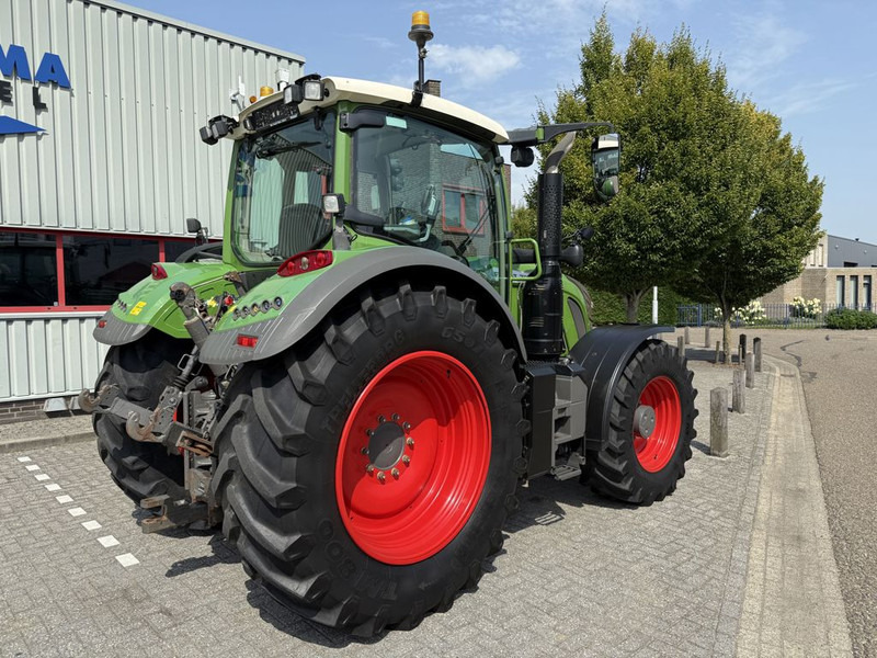 Fendt 720 S4 Vario PowerPlus - Tracteur agricole: photos 3 Fendt 720 S4 Vario PowerPlus - Tracteur agricole: photos 3