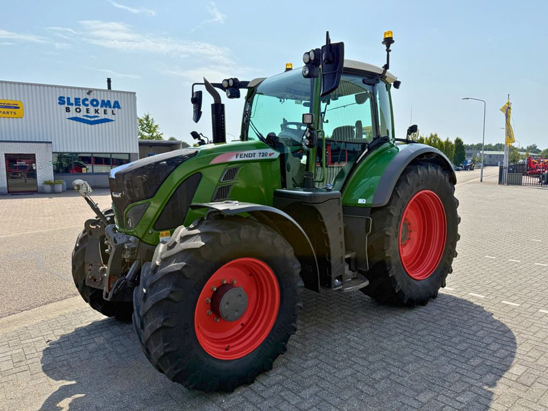 Fendt 720 S4 Vario PowerPlus - Tracteur agricole: photos 1 Fendt 720 S4 Vario PowerPlus - Tracteur agricole: photos 1