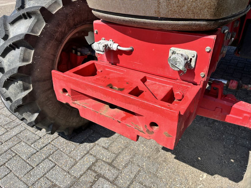 Mc Cormick CX95 - Tracteur agricole: photos 5 Mc Cormick CX95 - Tracteur agricole: photos 5