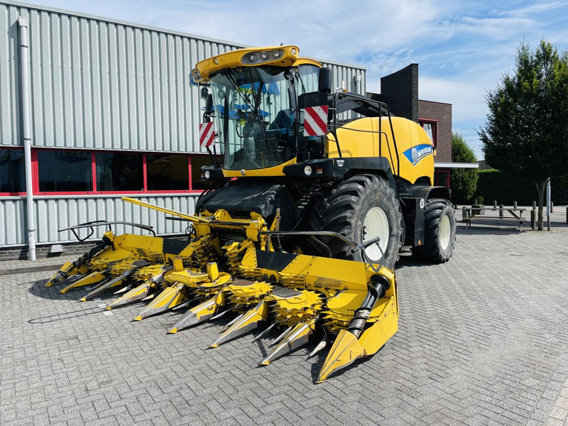 New Holland FR9050 - Ensileuse: photos 5 New Holland FR9050 - Ensileuse: photos 5