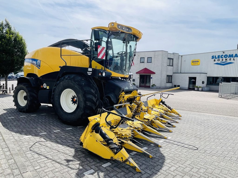 New Holland FR9050 - Ensileuse: photos 1 New Holland FR9050 - Ensileuse: photos 1