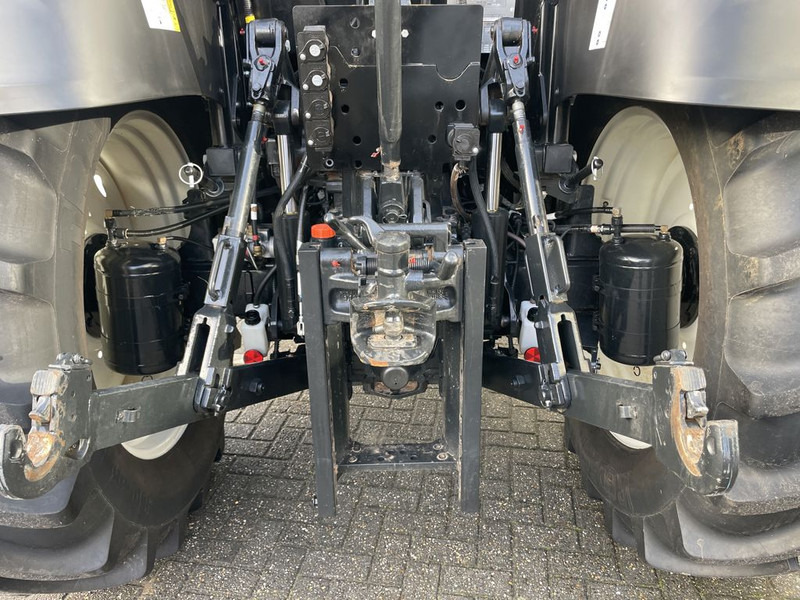 New Holland T5.130 AC Stage V - Tracteur agricole: photos 4 New Holland T5.130 AC Stage V - Tracteur agricole: photos 4