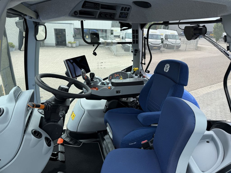 New Holland T6.180 AC Stage V - Tracteur agricole: photos 5 New Holland T6.180 AC Stage V - Tracteur agricole: photos 5