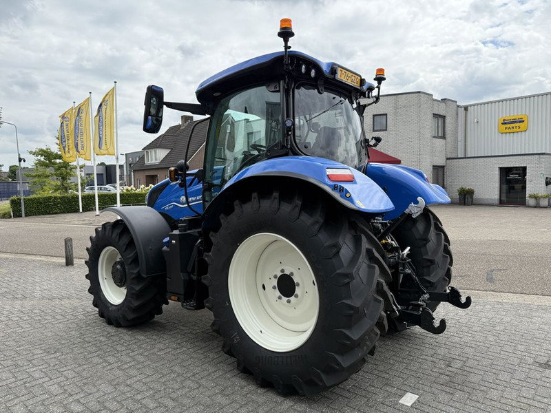 New Holland T6.180 AC Stage V - Tracteur agricole: photos 2 New Holland T6.180 AC Stage V - Tracteur agricole: photos 2
