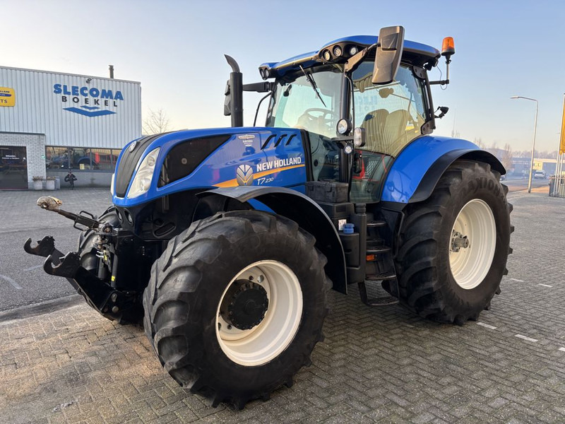 New Holland T7.230 AC STAGE V - Tracteur agricole: photos 1 New Holland T7.230 AC STAGE V - Tracteur agricole: photos 1
