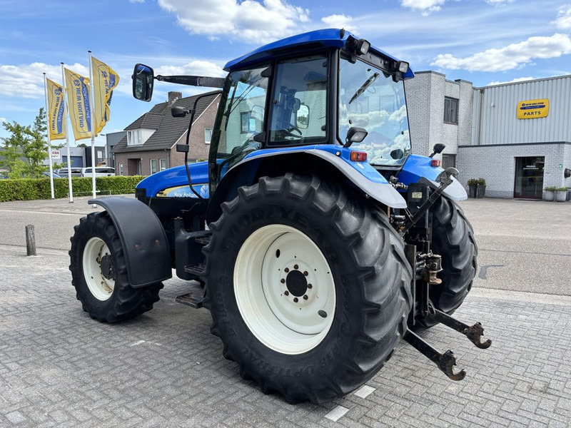 New Holland TM140 Power Command - Tracteur agricole: photos 2 New Holland TM140 Power Command - Tracteur agricole: photos 2