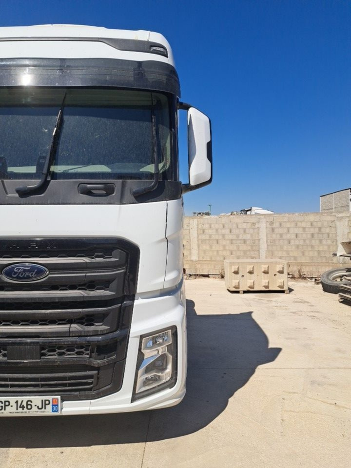 FORD F-MAX 500 - Tracteur routier: photos 4 FORD F-MAX 500 - Tracteur routier: photos 4
