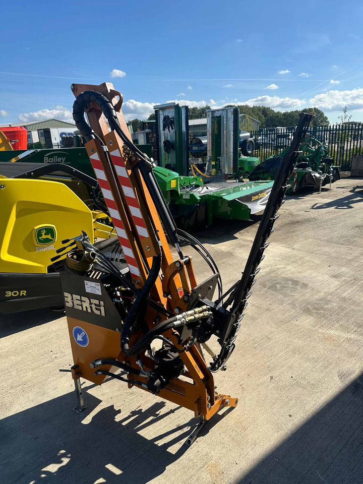 Berti FB/G 250 Hedgecutter - Epareuse: photos 3 Berti FB/G 250 Hedgecutter - Epareuse: photos 3