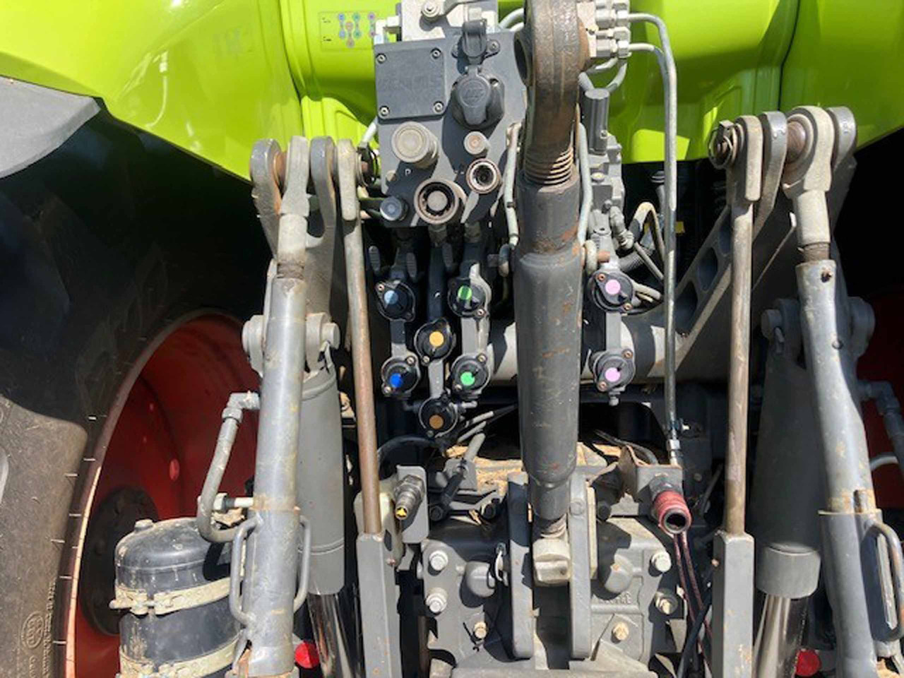 Claas Axion 810 - Tracteur agricole: photos 4 Claas Axion 810 - Tracteur agricole: photos 4