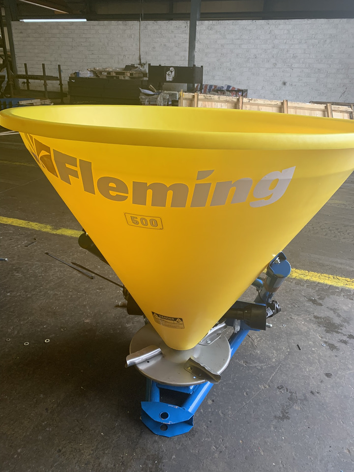 Fleming FS500P fertiliser spreader - Distributeur d'engrais: photos 2 Fleming FS500P fertiliser spreader - Distributeur d'engrais: photos 2