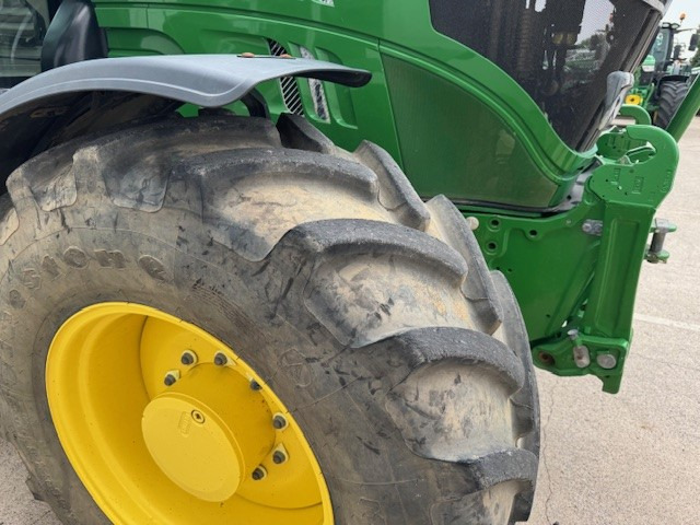 JOHN DEERE 6155M - Tracteur agricole: photos 5 JOHN DEERE 6155M - Tracteur agricole: photos 5