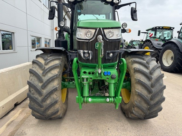JOHN DEERE 6155M - Tracteur agricole: photos 3 JOHN DEERE 6155M - Tracteur agricole: photos 3