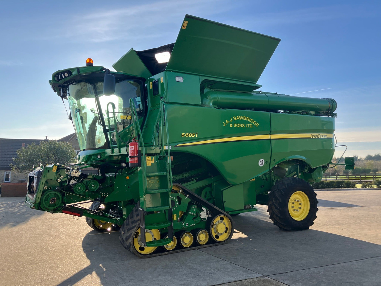 JOHN DEERE S685 TM - Moissonneuse-batteuse: photos 1 JOHN DEERE S685 TM - Moissonneuse-batteuse: photos 1