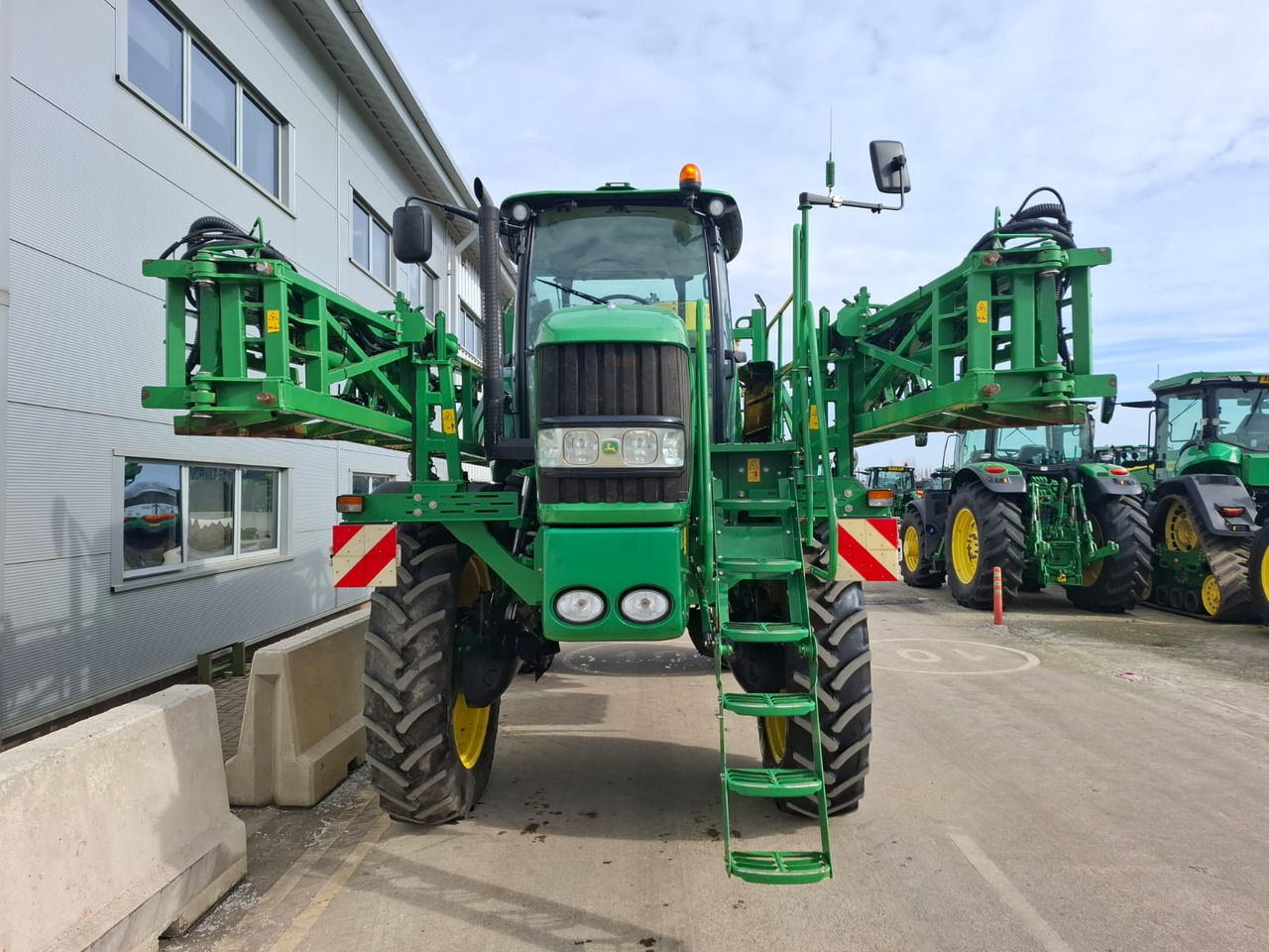 John Deere 5430 - Pulvérisateur: photos 3 John Deere 5430 - Pulvérisateur: photos 3