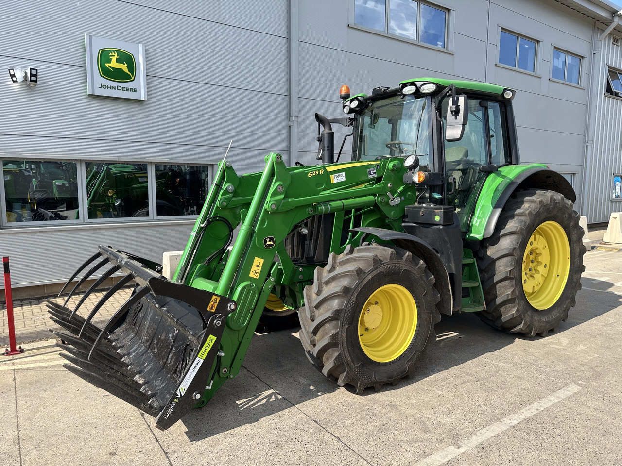 John Deere 6120M - Tracteur agricole: photos 1 John Deere 6120M - Tracteur agricole: photos 1