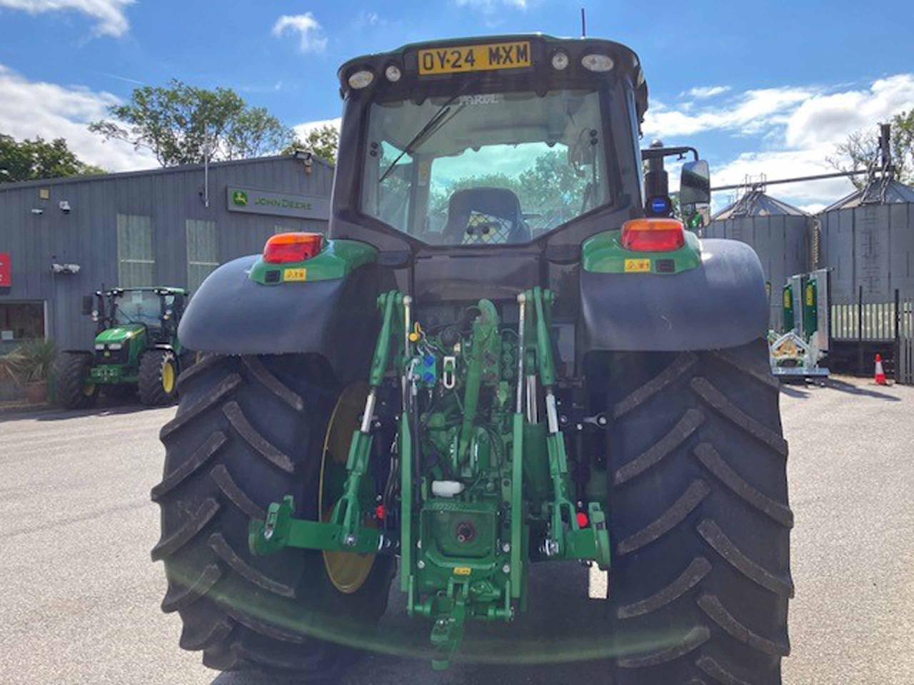 John Deere 6155M - Tracteur agricole: photos 4 John Deere 6155M - Tracteur agricole: photos 4