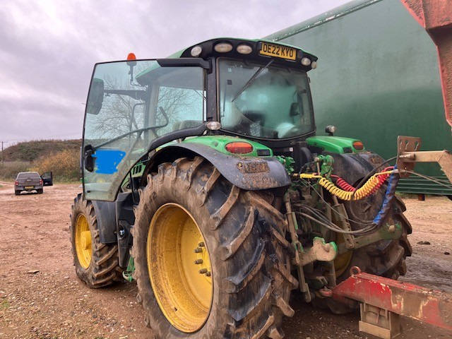 John Deere 6155R - Tracteur agricole: photos 2 John Deere 6155R - Tracteur agricole: photos 2