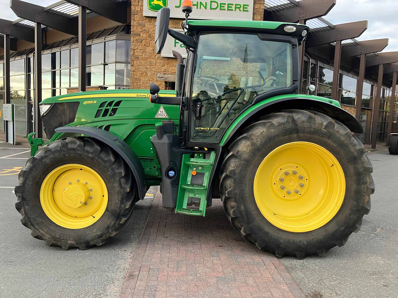 John Deere 6155R - Tracteur agricole: photos 2 John Deere 6155R - Tracteur agricole: photos 2