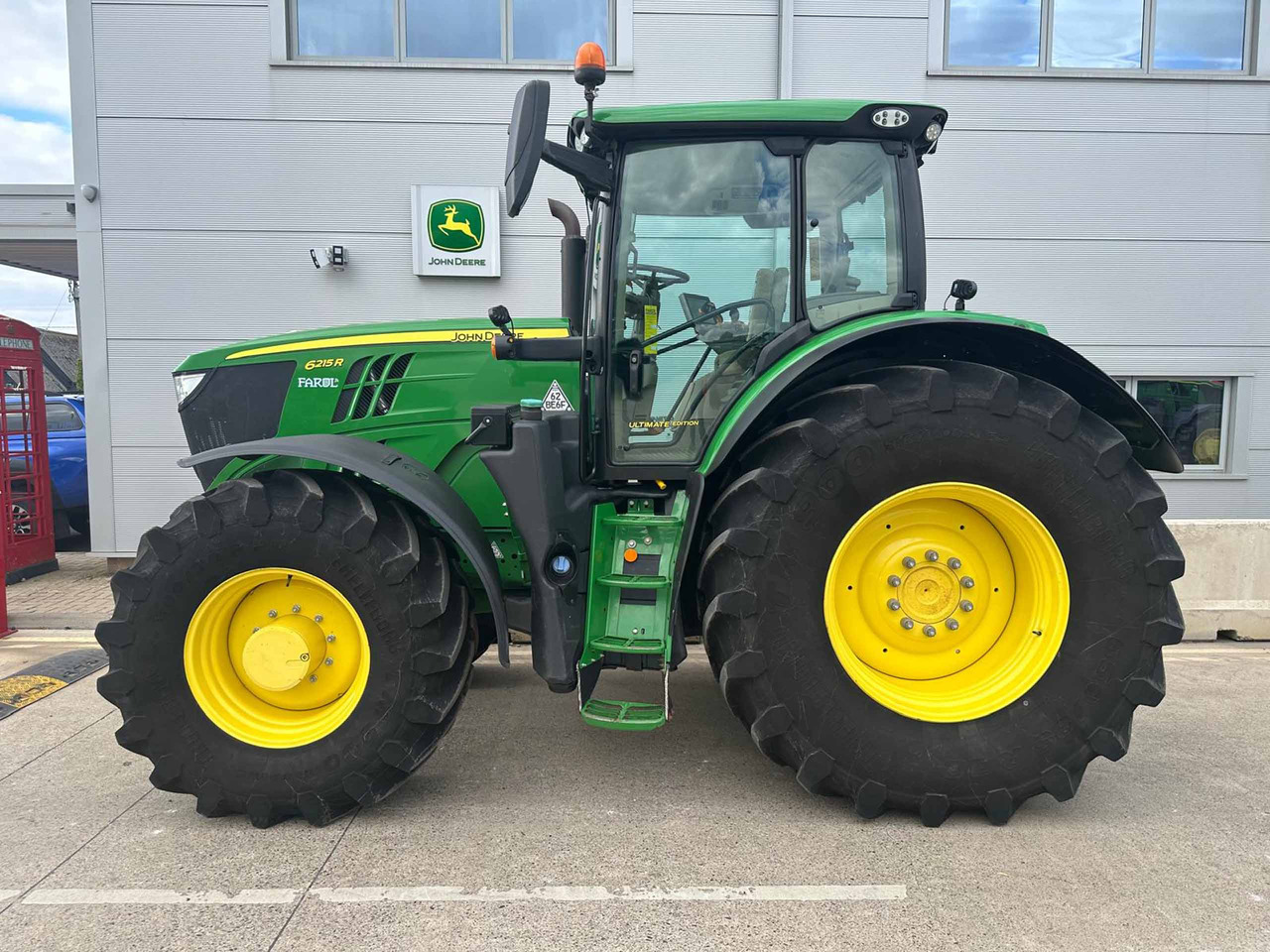 John Deere 6215R - Tracteur agricole: photos 2 John Deere 6215R - Tracteur agricole: photos 2