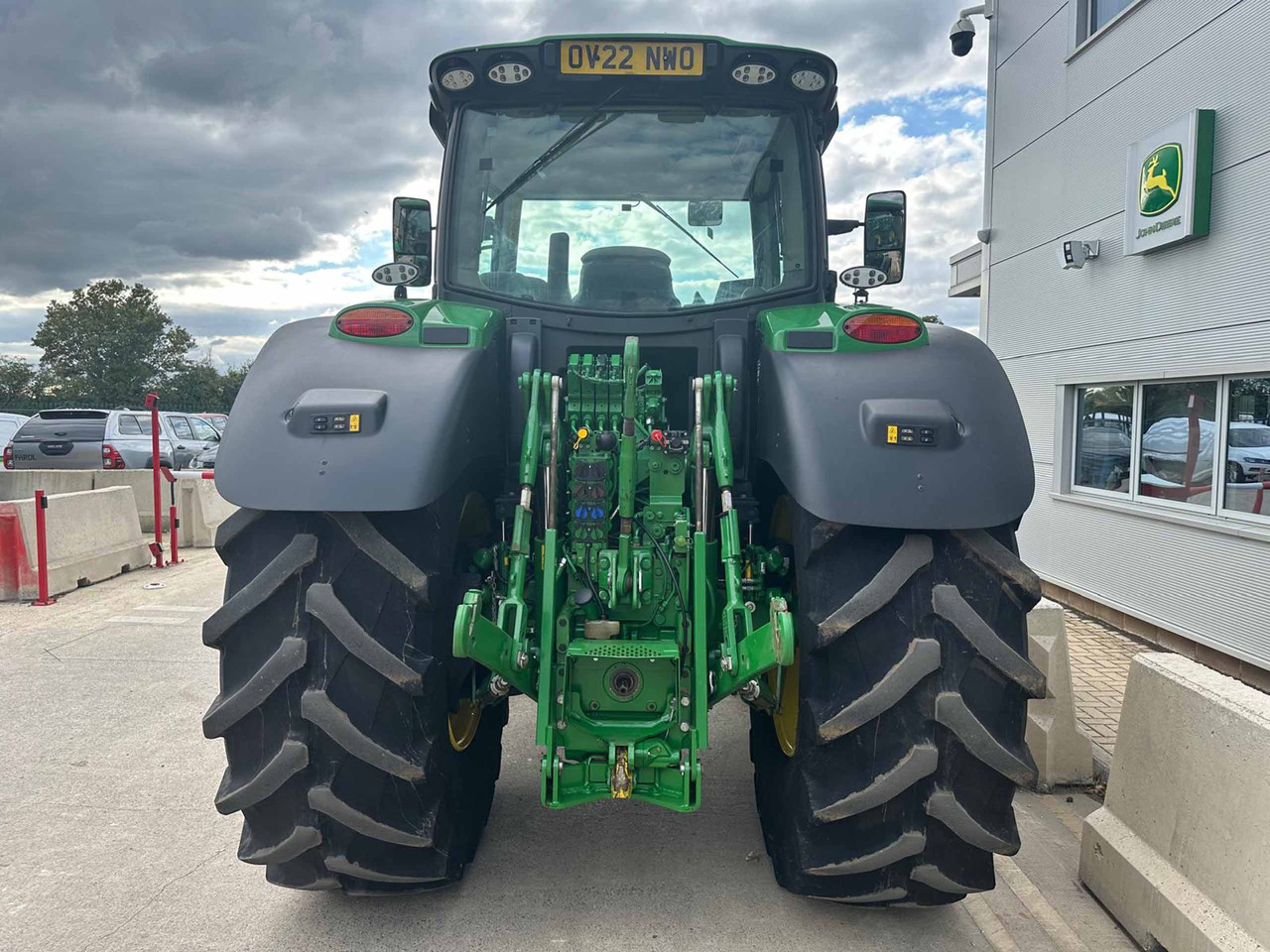 John Deere 6215R - Tracteur agricole: photos 4 John Deere 6215R - Tracteur agricole: photos 4
