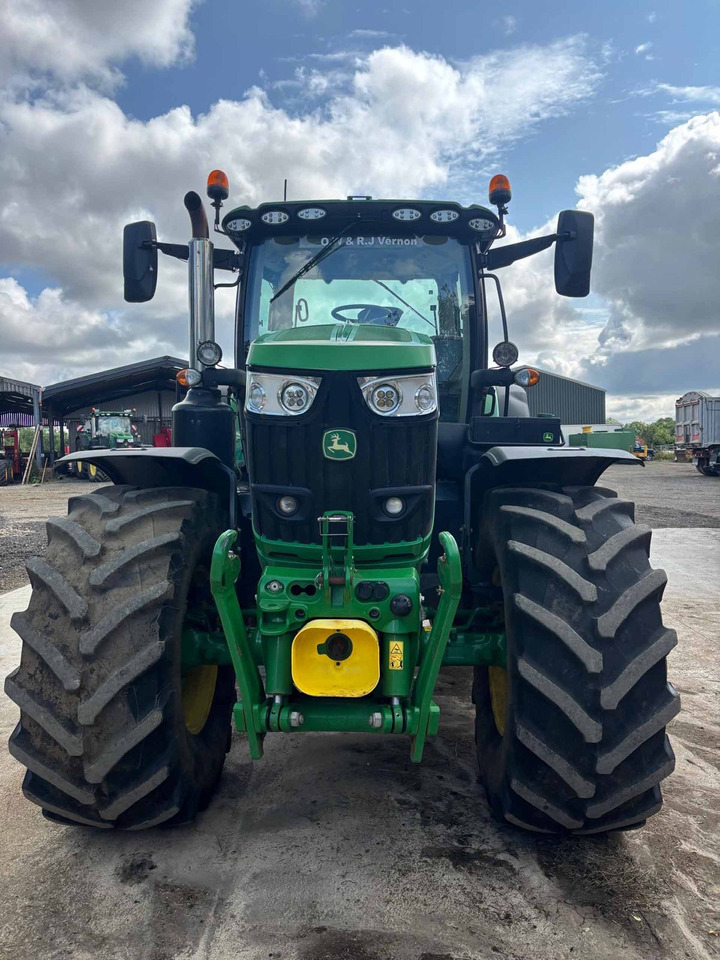 John Deere 6215R - Tracteur agricole: photos 3 John Deere 6215R - Tracteur agricole: photos 3