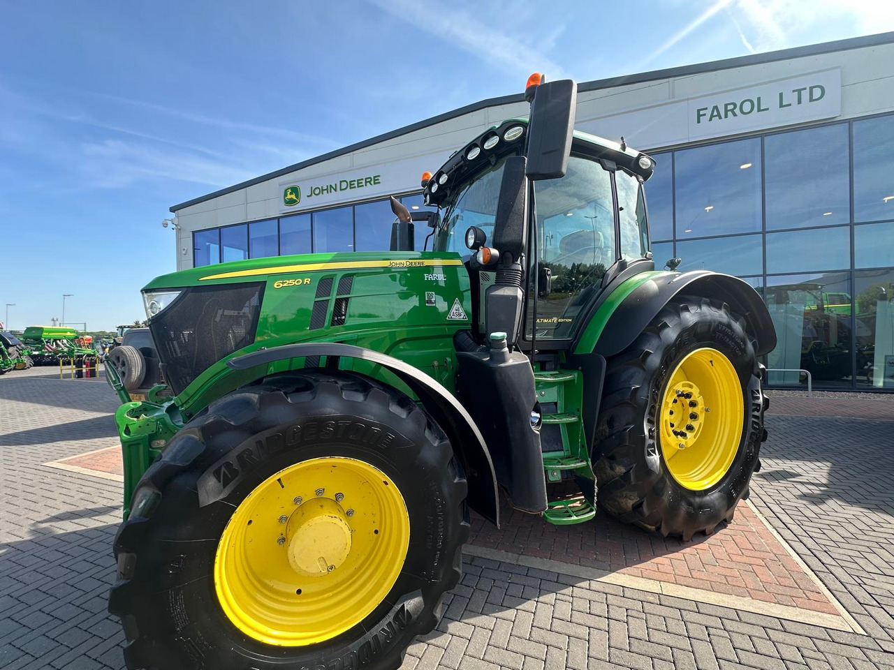 John Deere 6250R - Tracteur agricole: photos 4 John Deere 6250R - Tracteur agricole: photos 4