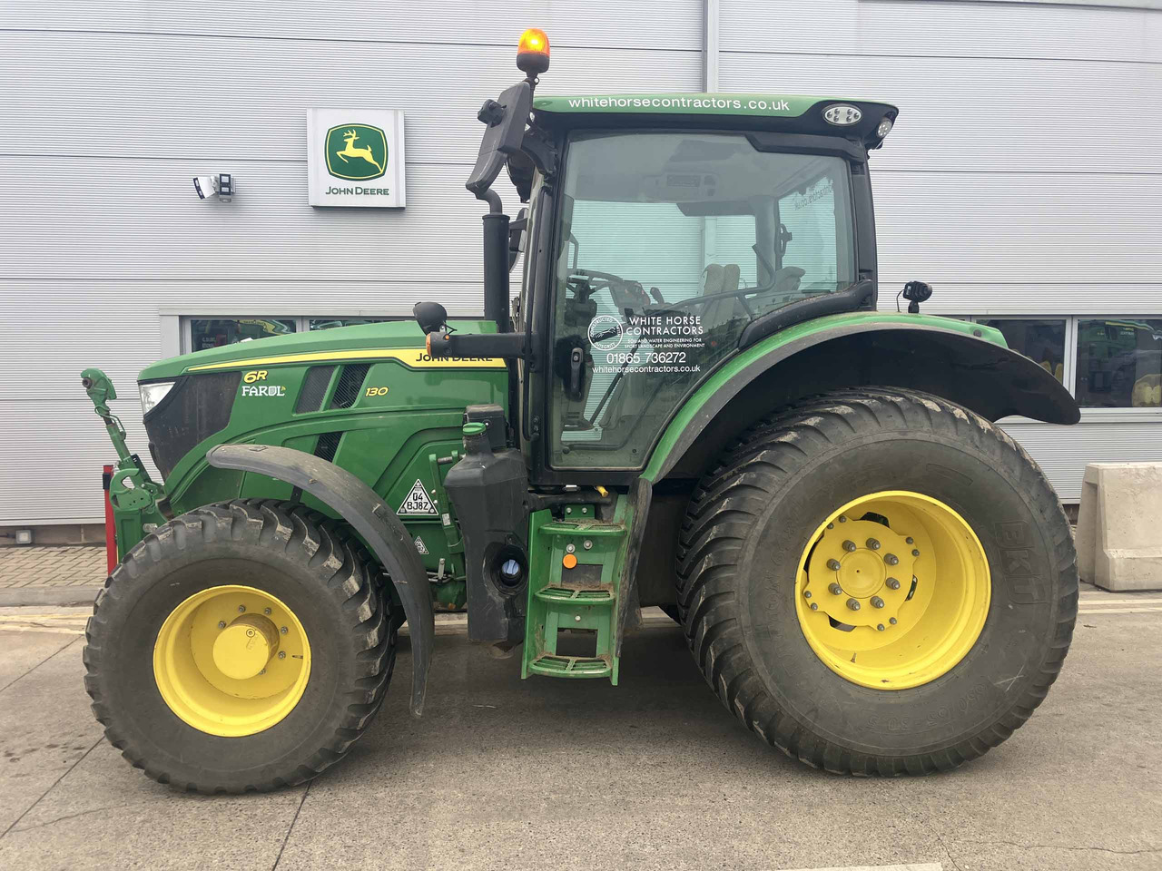 John Deere 6R 130 - Tracteur agricole: photos 2 John Deere 6R 130 - Tracteur agricole: photos 2