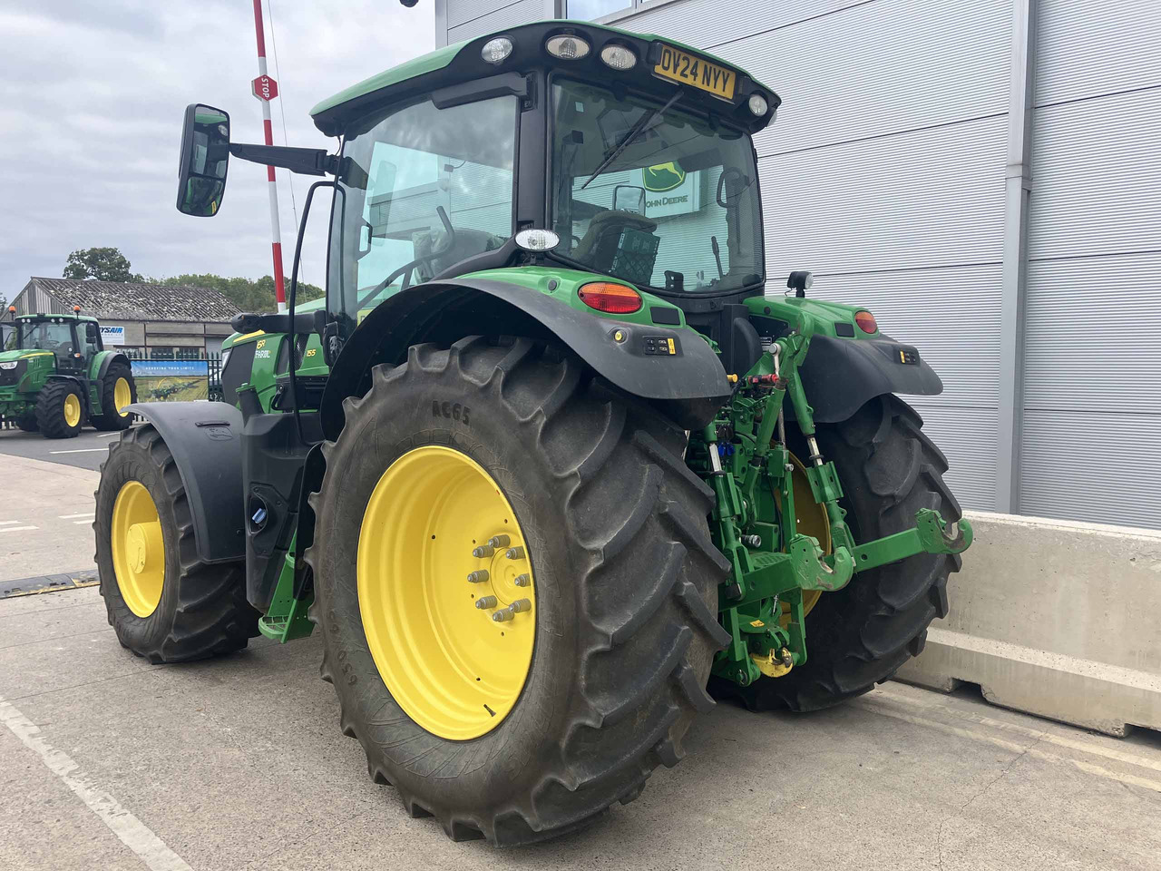 John Deere 6R 155 - Tracteur agricole: photos 3 John Deere 6R 155 - Tracteur agricole: photos 3