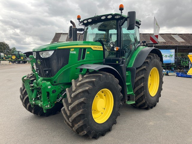 John Deere 6R 195 - Tracteur agricole: photos 1 John Deere 6R 195 - Tracteur agricole: photos 1