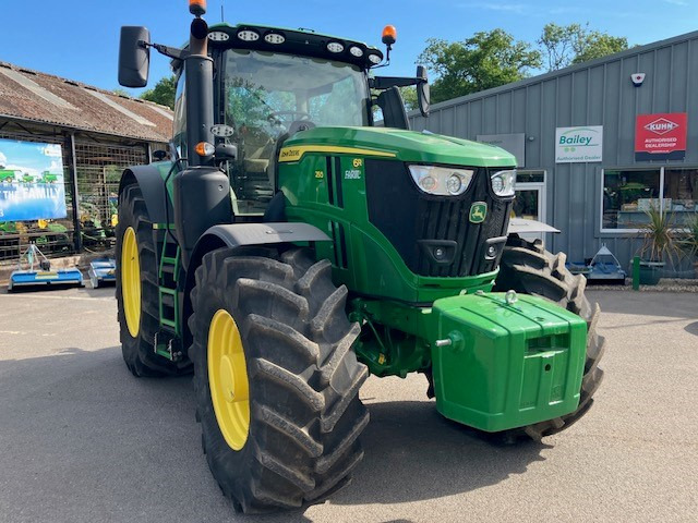 John Deere 6R 250 - Tracteur agricole: photos 4 John Deere 6R 250 - Tracteur agricole: photos 4