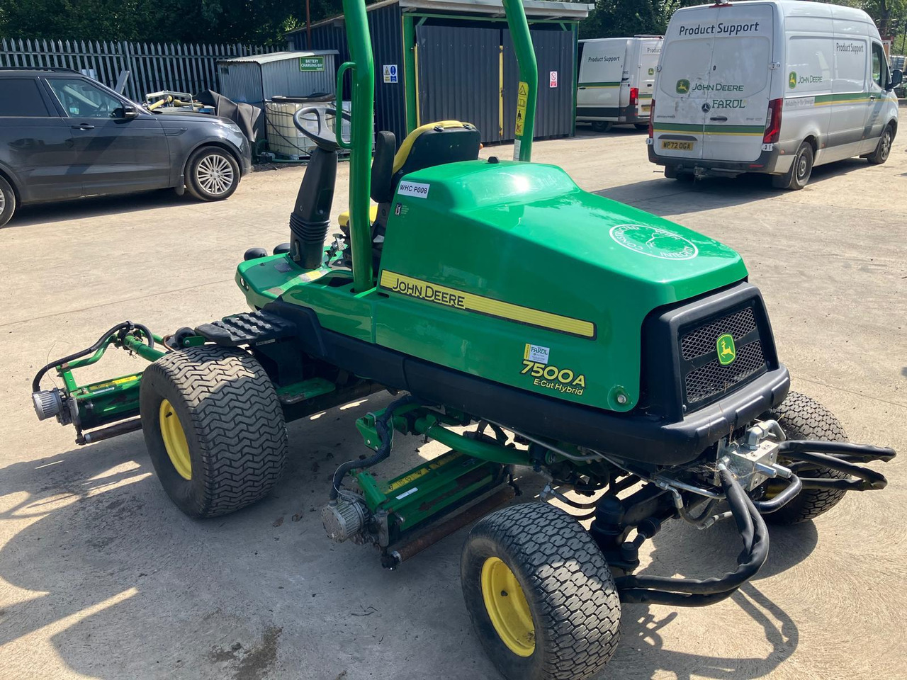 John Deere 7500AE fairway mower - Motofaucheuse: photos 4 John Deere 7500AE fairway mower - Motofaucheuse: photos 4