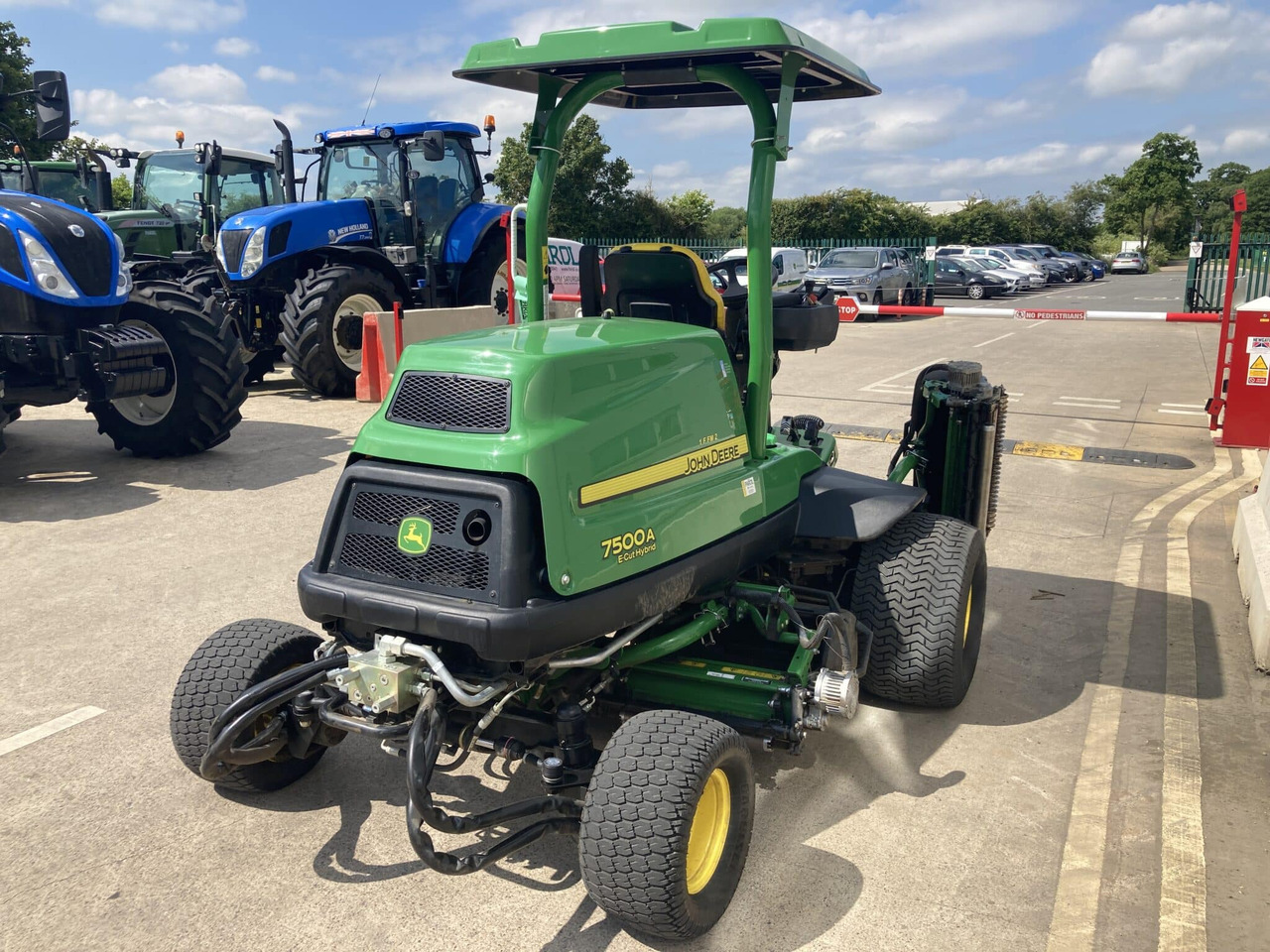 John Deere 7500AE fairway mower - Motofaucheuse: photos 5 John Deere 7500AE fairway mower - Motofaucheuse: photos 5