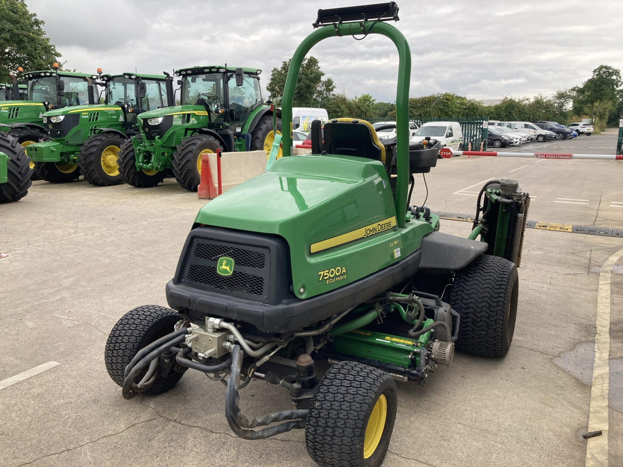 John Deere 7500AE light weight fairway mower - Motofaucheuse: photos 5 John Deere 7500AE light weight fairway mower - Motofaucheuse: photos 5
