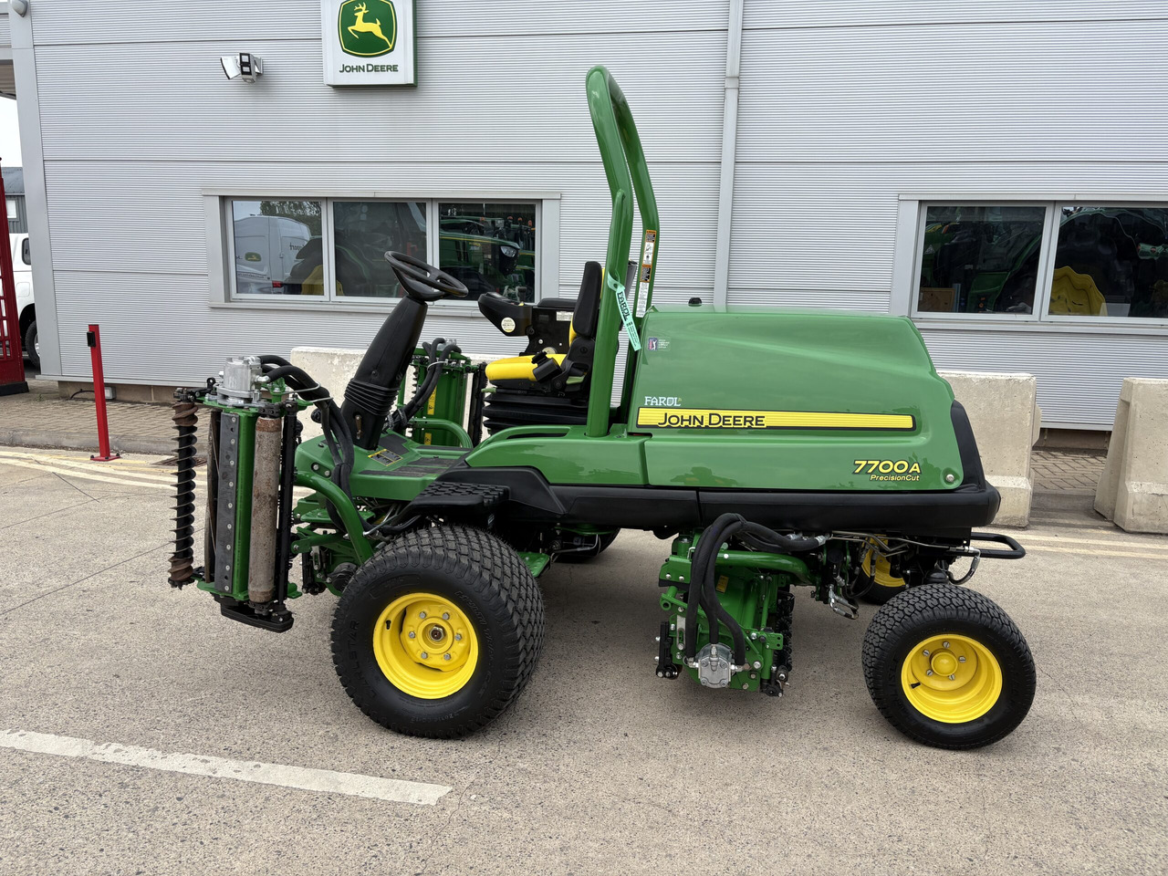 John Deere 7700A Fairway Mower - Motofaucheuse: photos 1 John Deere 7700A Fairway Mower - Motofaucheuse: photos 1