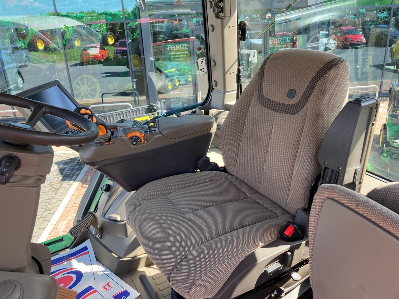 John Deere 7R 310 - Tracteur agricole: photos 4 John Deere 7R 310 - Tracteur agricole: photos 4