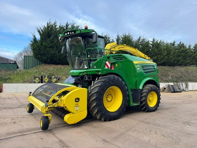John Deere 8600i - Ensileuse: photos 3 John Deere 8600i - Ensileuse: photos 3