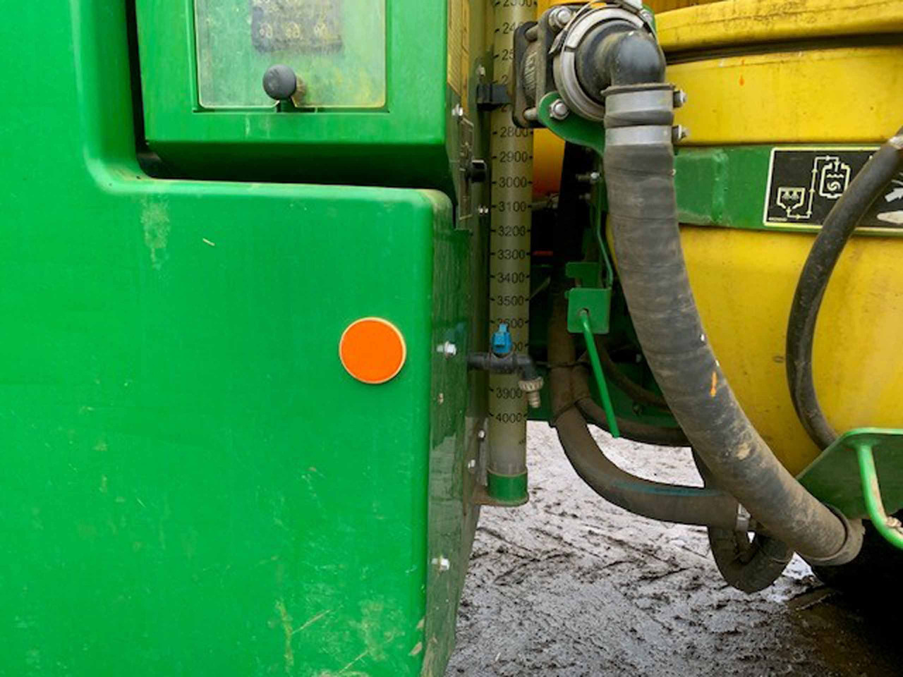 John Deere R4040i - Pulvérisateur: photos 4 John Deere R4040i - Pulvérisateur: photos 4