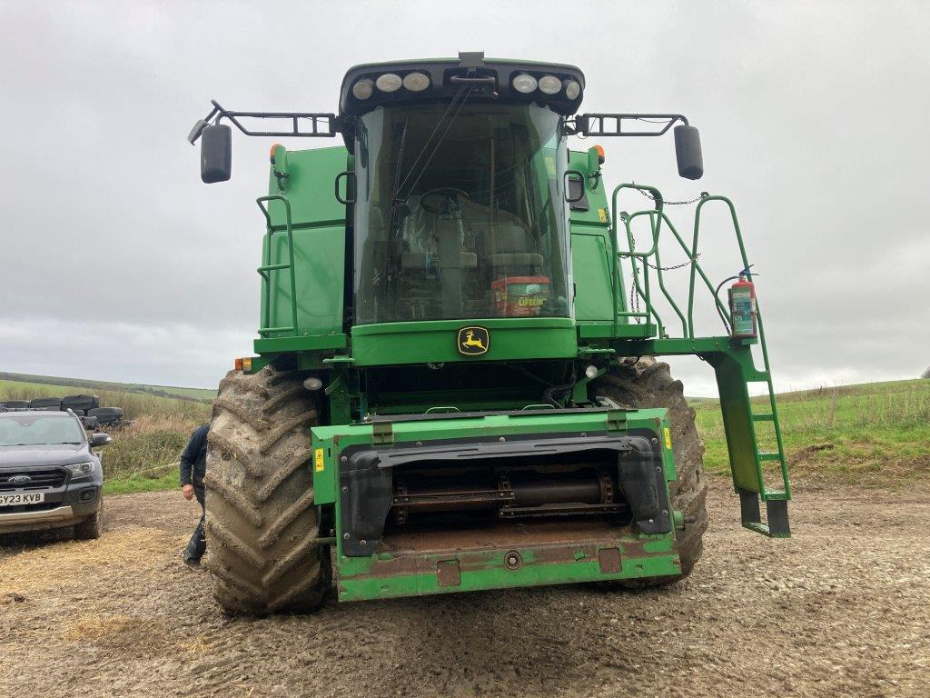John Deere S690i HM - Moissonneuse-batteuse: photos 3 John Deere S690i HM - Moissonneuse-batteuse: photos 3
