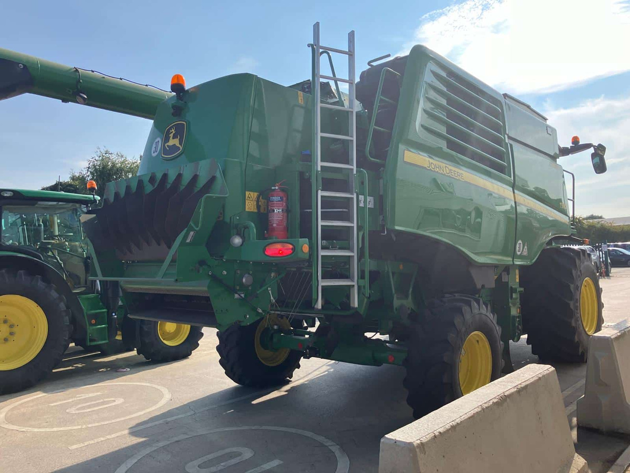 John Deere T560i HM - Moissonneuse-batteuse: photos 3 John Deere T560i HM - Moissonneuse-batteuse: photos 3