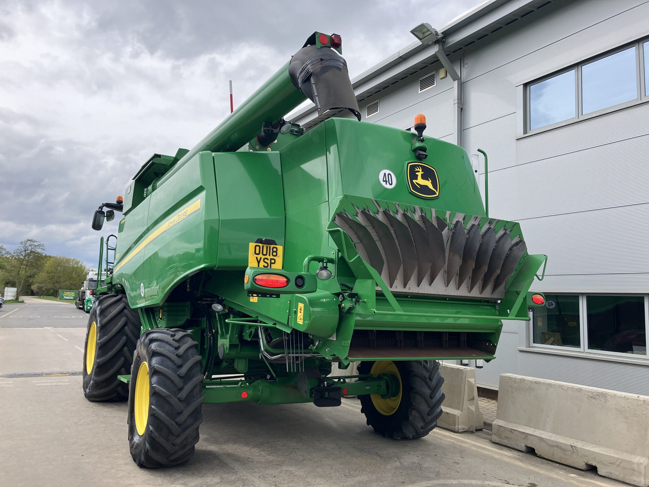 John Deere T670i HillMaster - Moissonneuse-batteuse: photos 3 John Deere T670i HillMaster - Moissonneuse-batteuse: photos 3