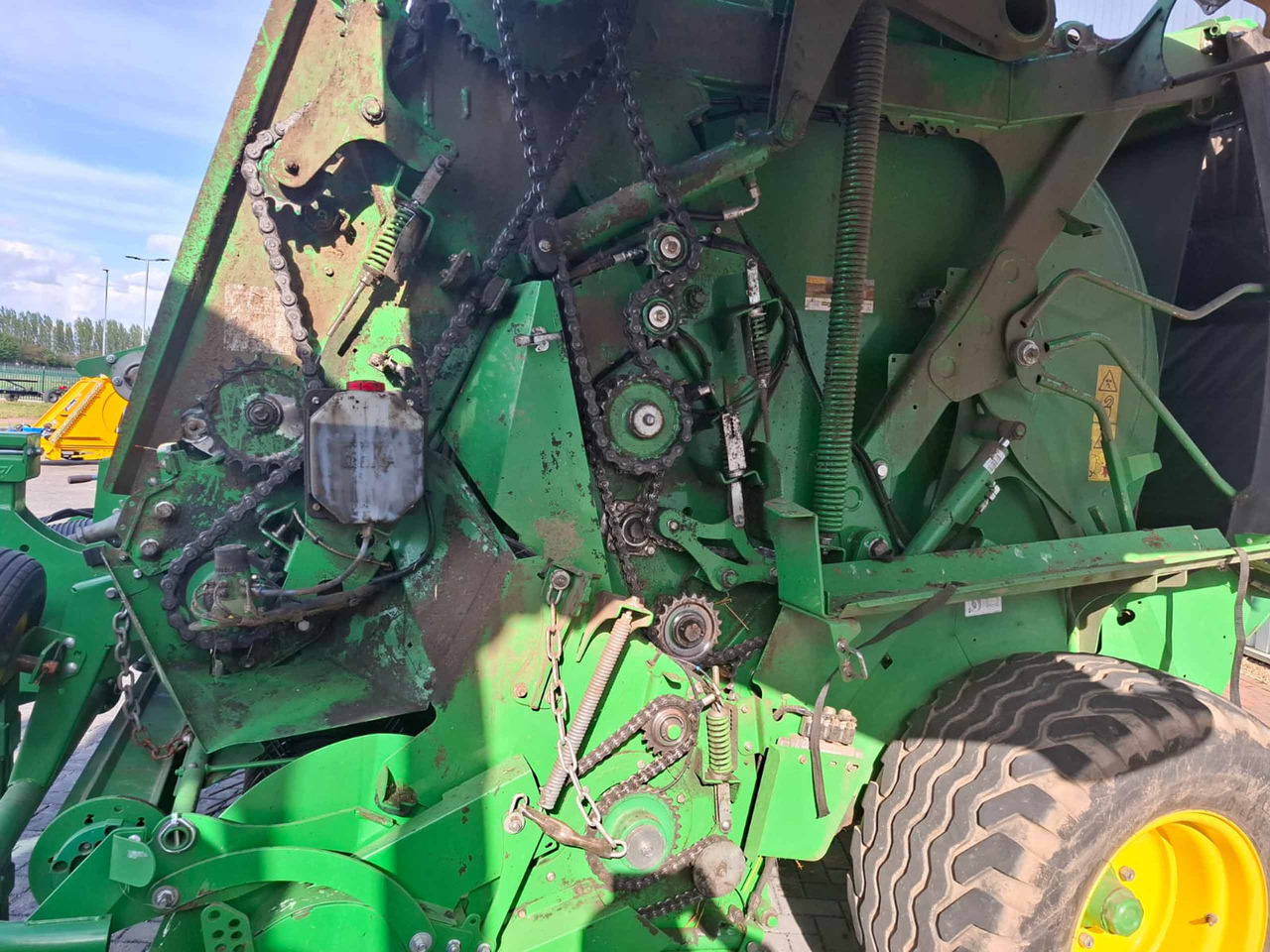 John Deere V451R - Matériel de fenaison: photos 3 John Deere V451R - Matériel de fenaison: photos 3